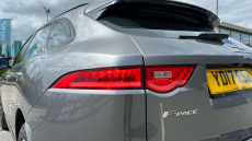Jaguar F-Pace 2.0d R-Sport 5dr Auto AWD Diesel Estate